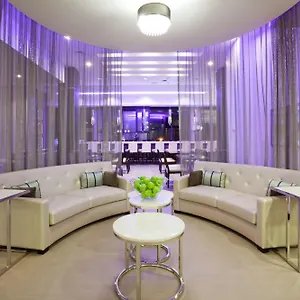 https://the-hollis-halifax-a-doubletree-suites-by-hilton.halifax-hotels.org